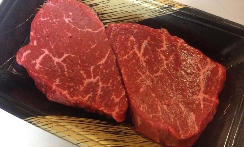 How to Identify the Difference In Prime and Clean Steak